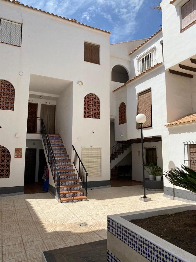 Apartment El Paraiso, 1 Bedroom 300M From The Sea Торевиеха Екстериор снимка